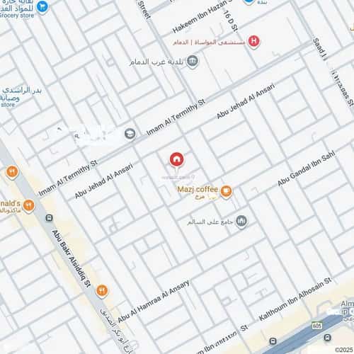 فيلا 10 غرف في أحد 4