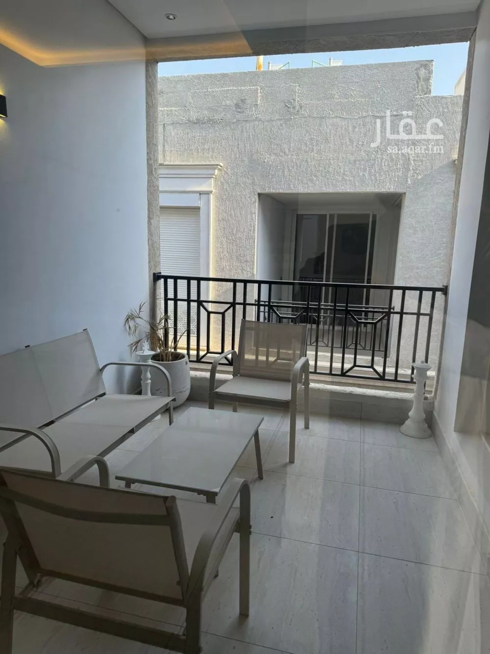 شقة 3 غرف في الملقا 11