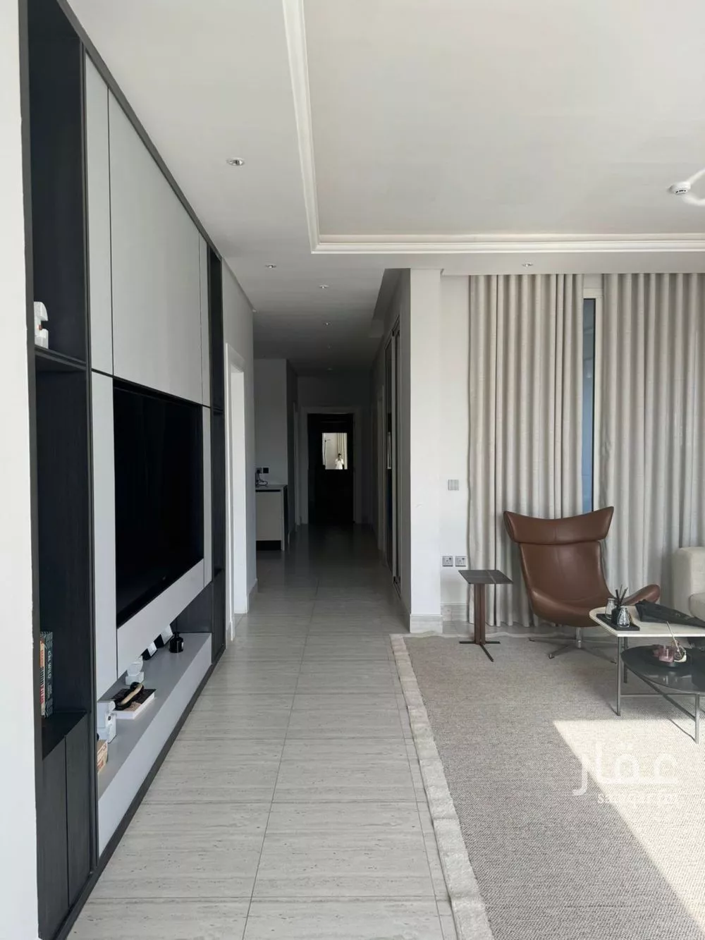 شقة 3 غرف في الملقا 4