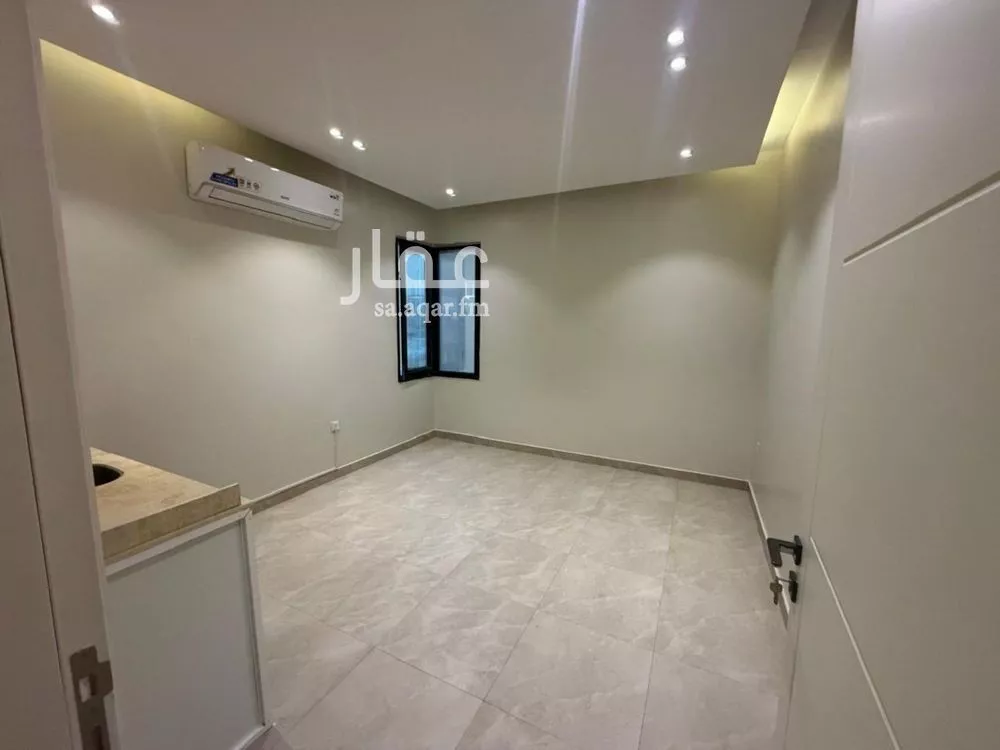 دور 1 غرف في العارض 3