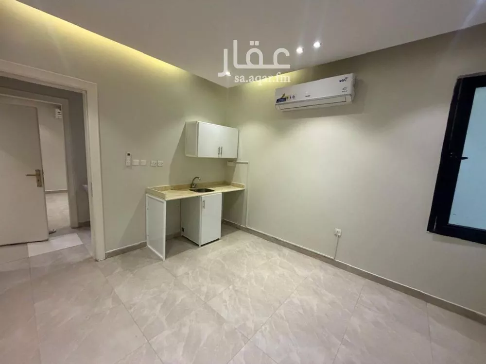 دور 1 غرف في العارض 4