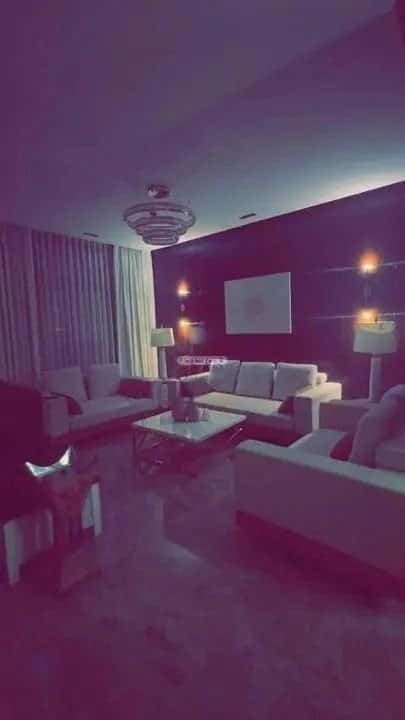 5 bedroom apartment in Al Hamra 3