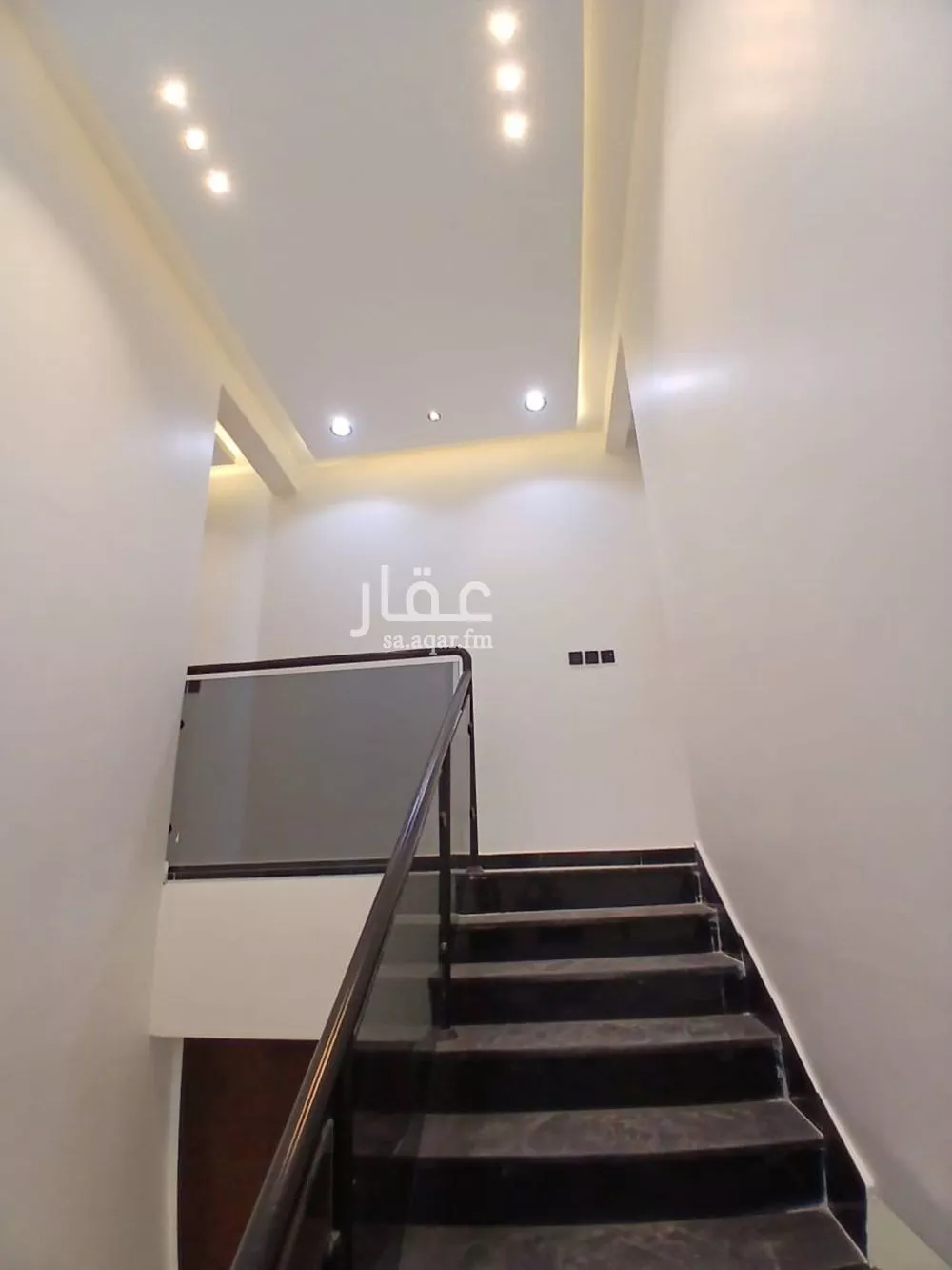 فيلا 6 غرف في الجنادرية 26