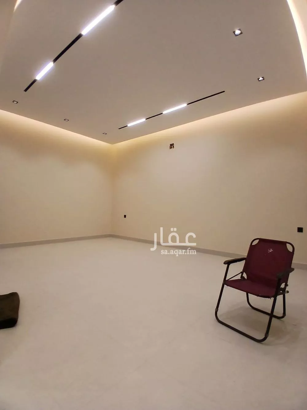 فيلا 5 غرف في الرمال 2