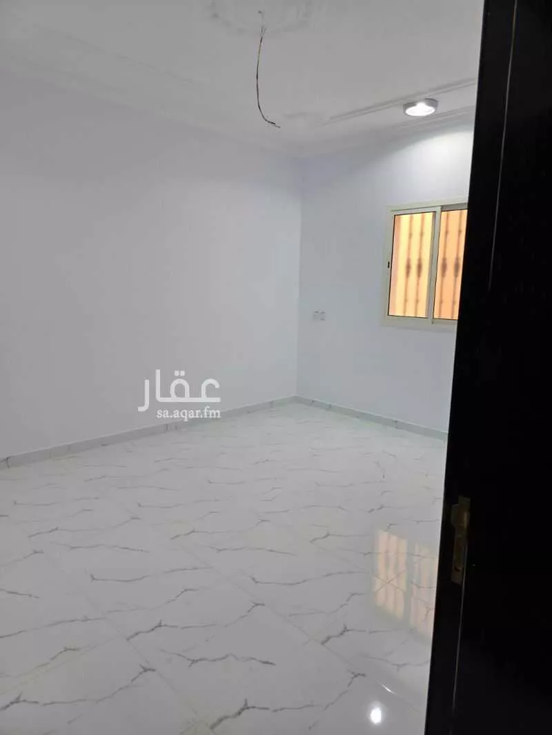 4 bedroom floor in Al Manar 7