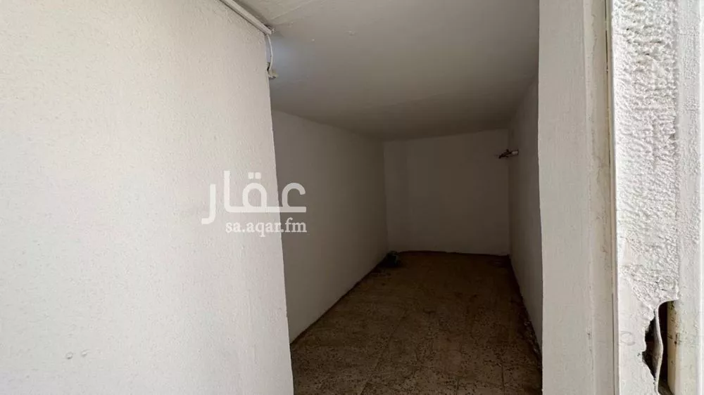 شقة 5 غرف في الرحاب 10