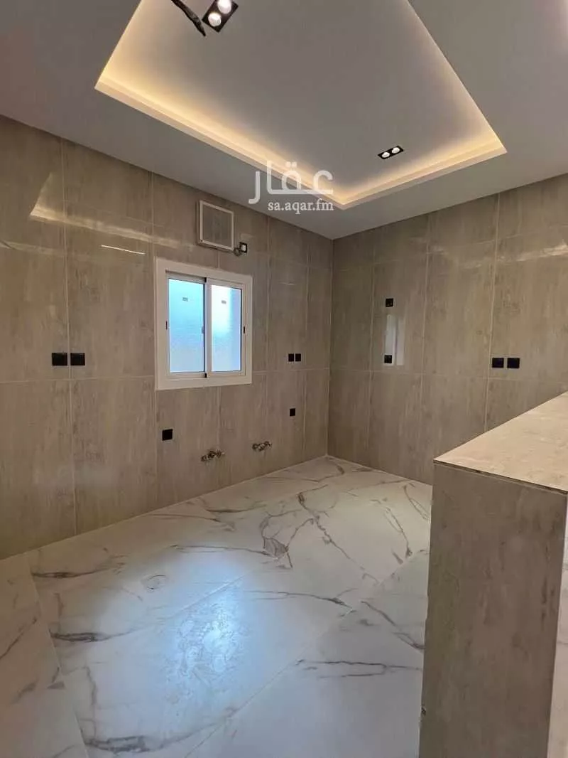 فيلا 12 غرف في الزمرد 13