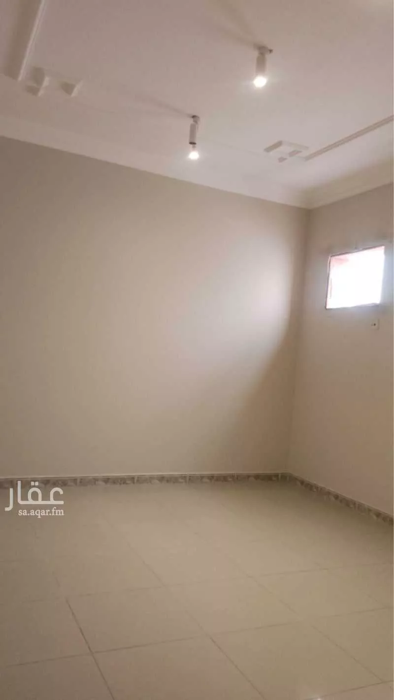 شقة 4 غرف في الوادي 5