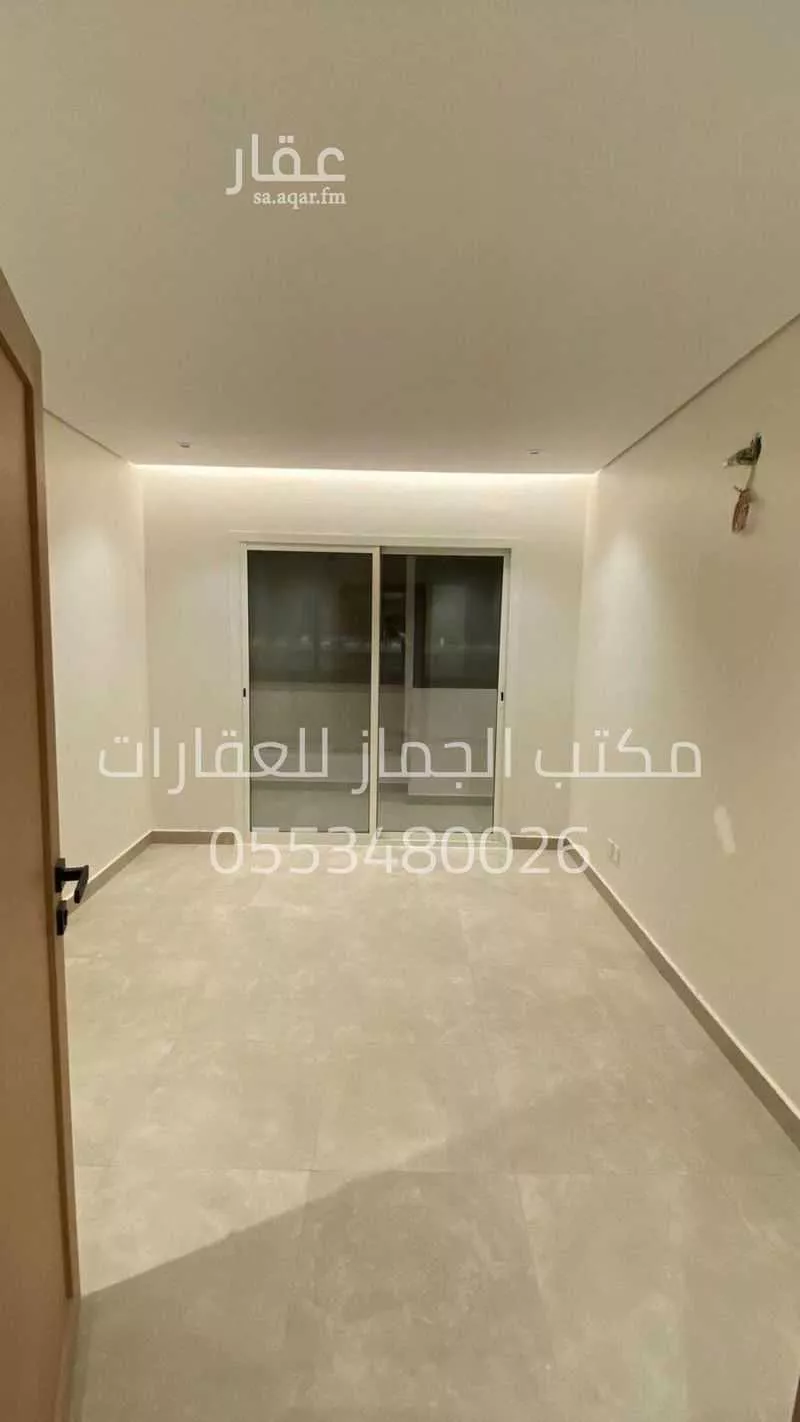 شقة 3 غرف في العليا 8