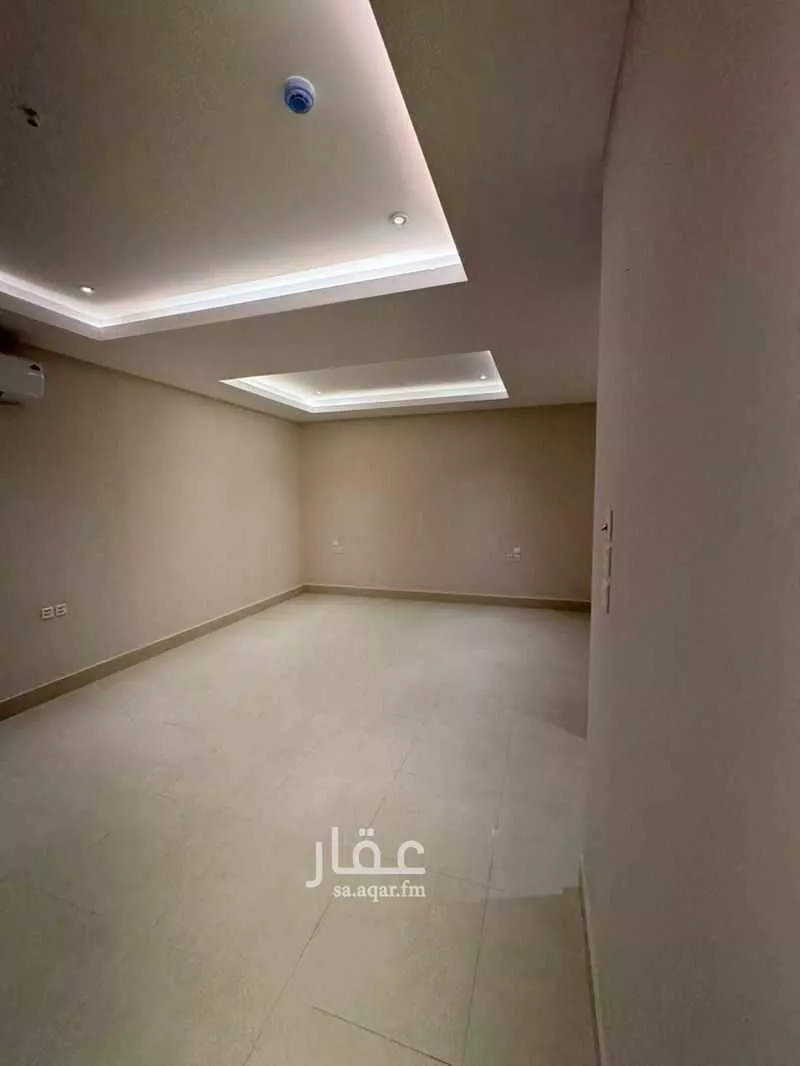 شقة 3 غرف في النخيل 5