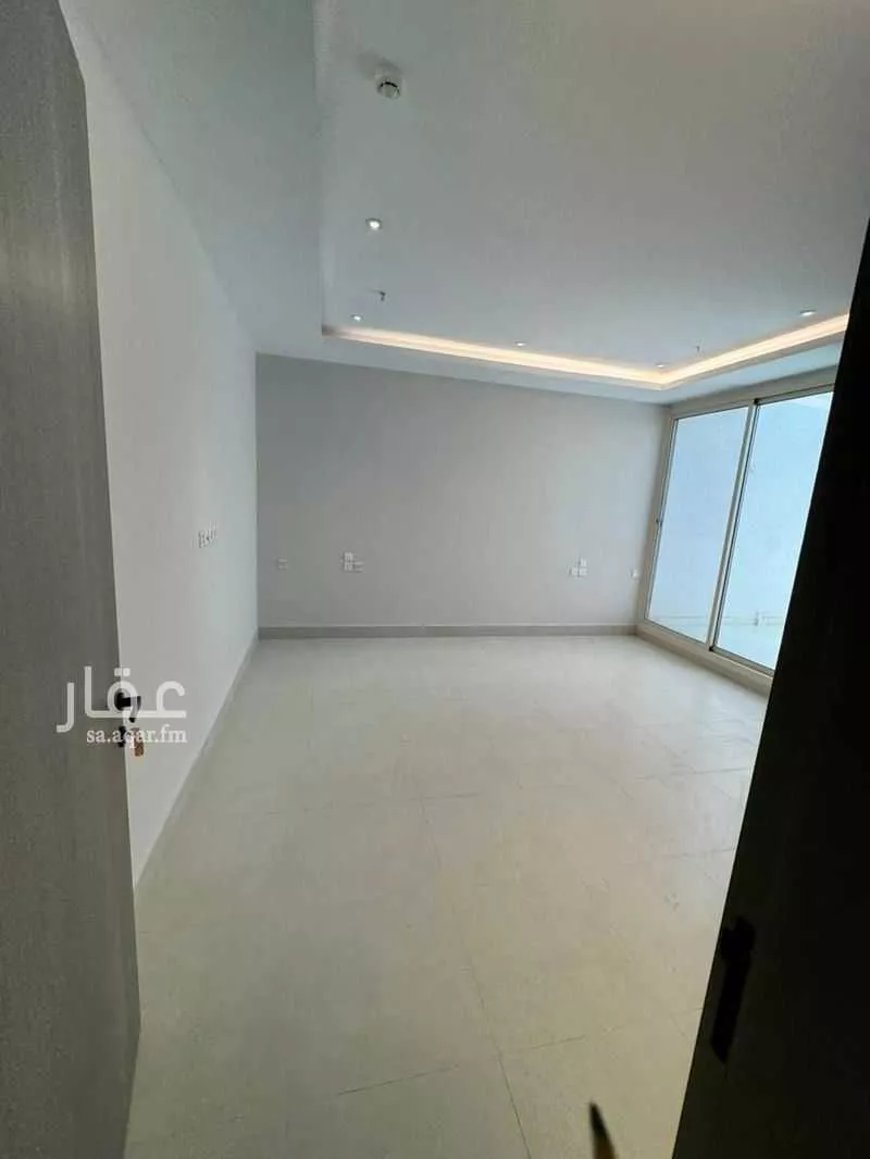 شقة 3 غرف في النخيل 10