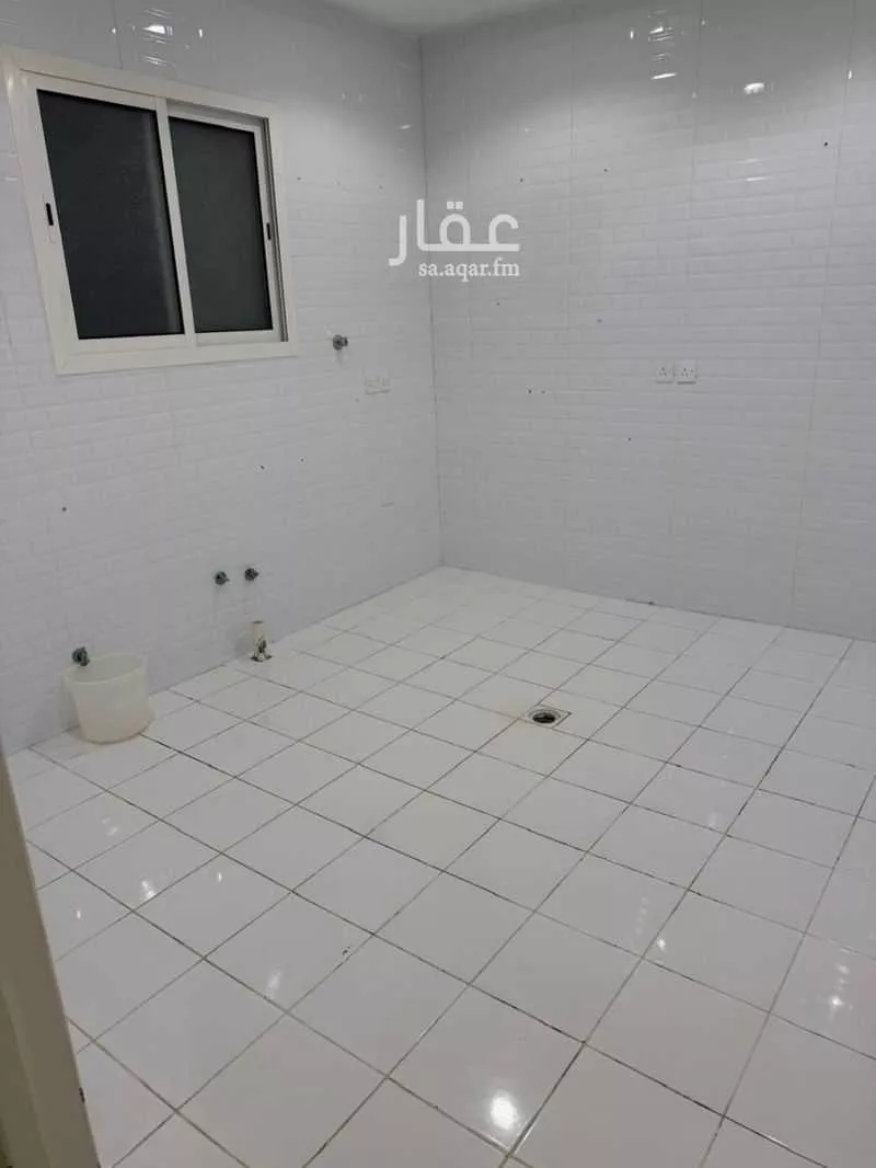 5 bedroom apartment in Tuwaiq 13