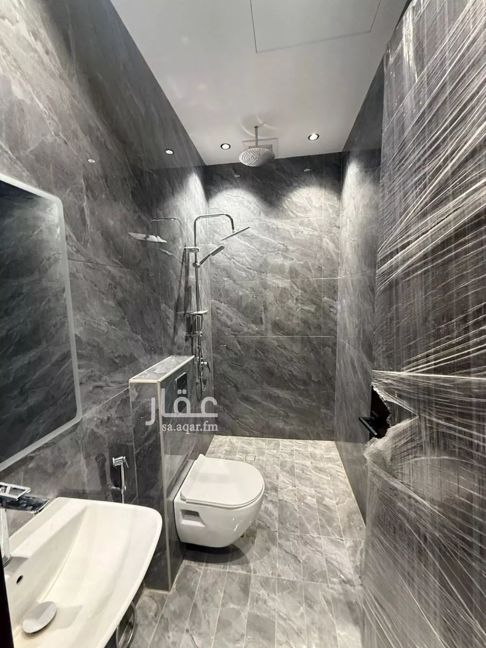 شقة 5 غرف في المهدية 16