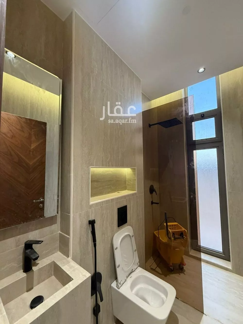 فيلا 7 غرف في المهدية 15