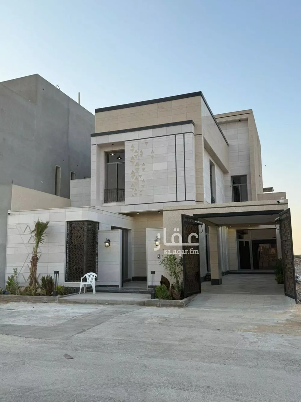 فيلا 7 غرف في المهدية 3