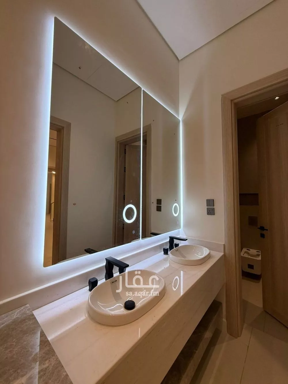 فيلا 7 غرف في المهدية 12