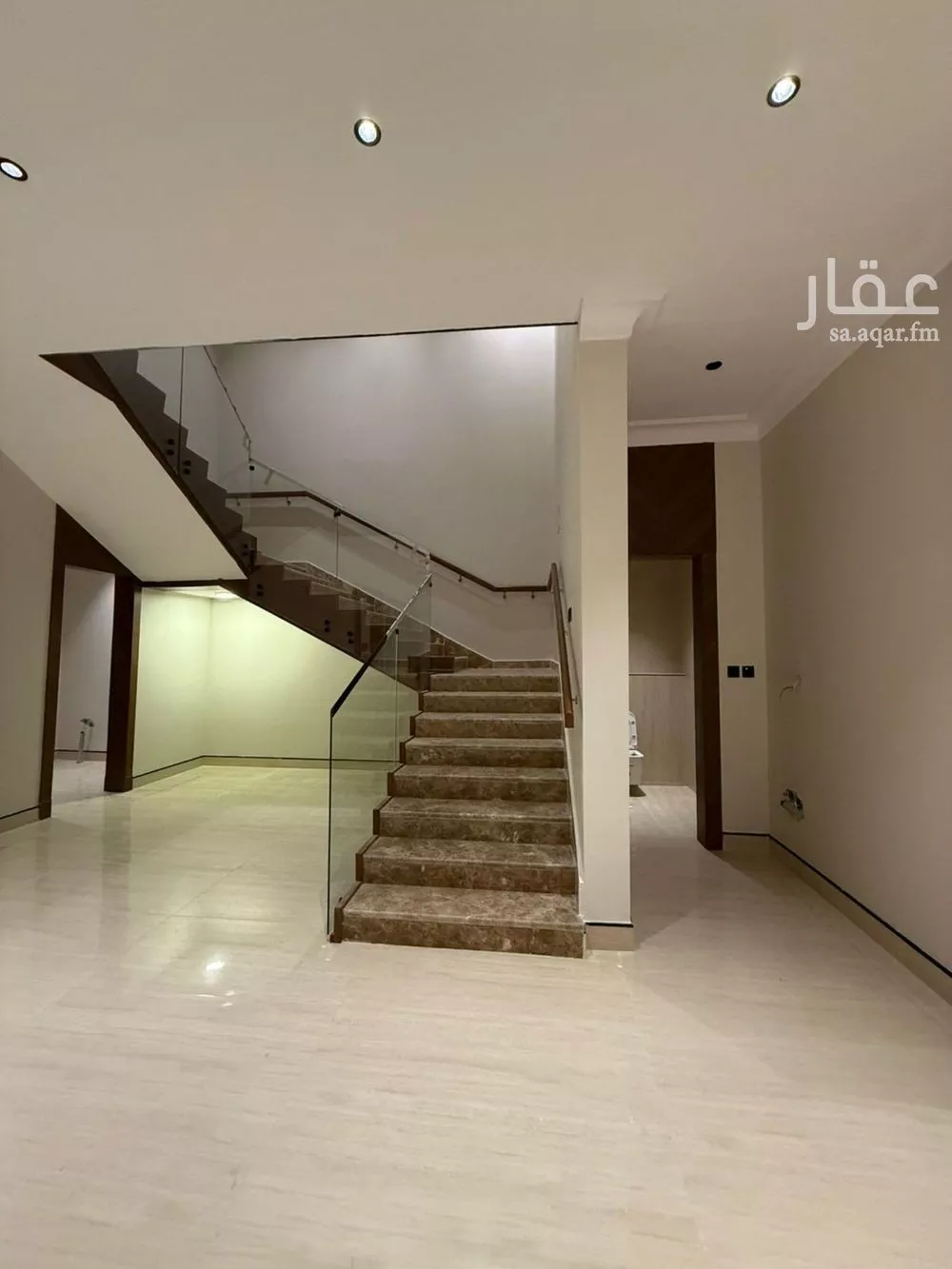 فيلا 7 غرف في المهدية 6