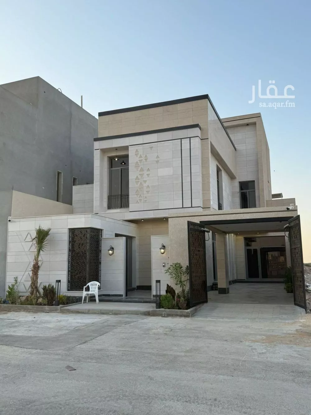 فيلا 7 غرف في المهدية 3