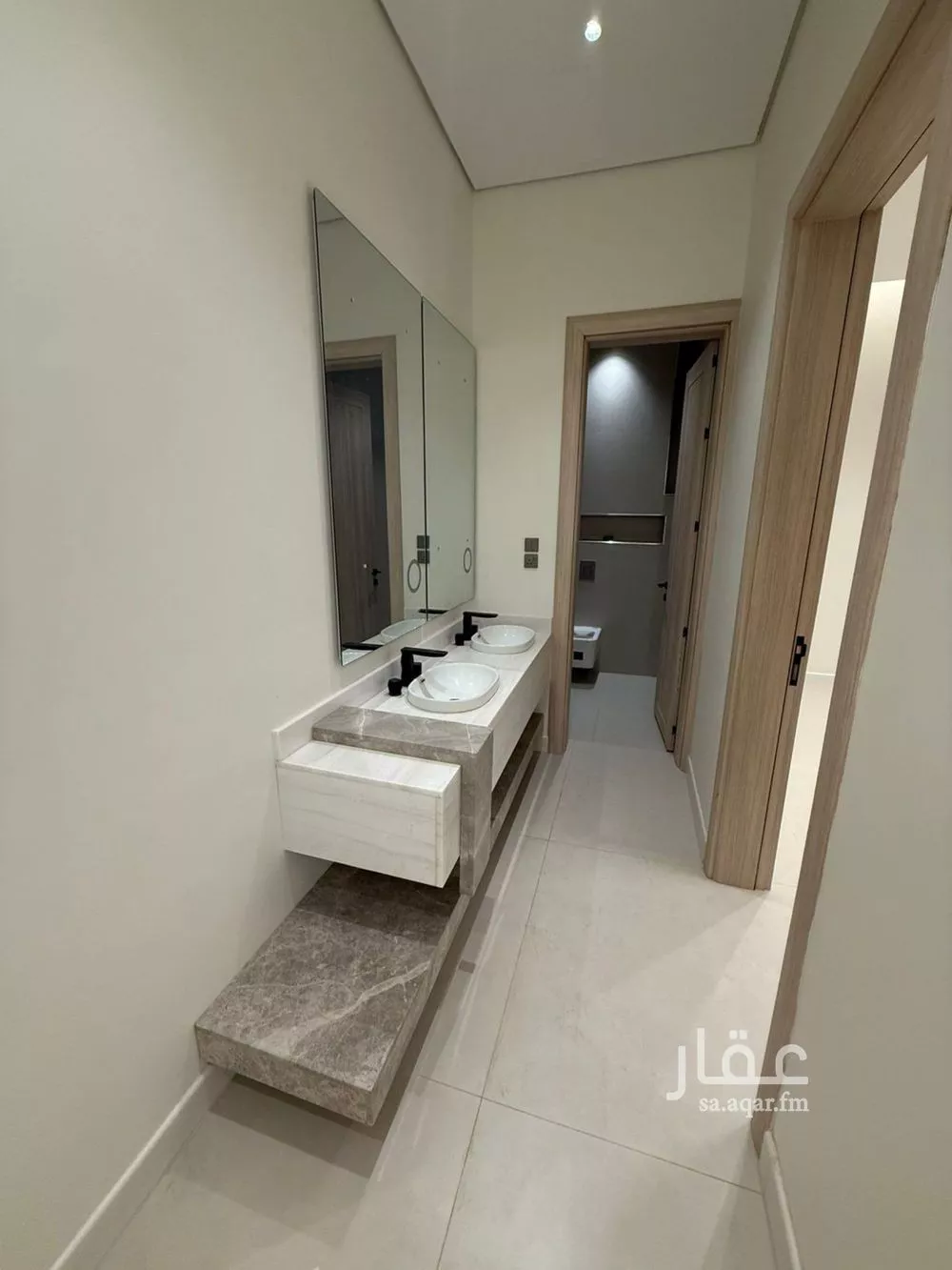 فيلا 7 غرف في المهدية 8