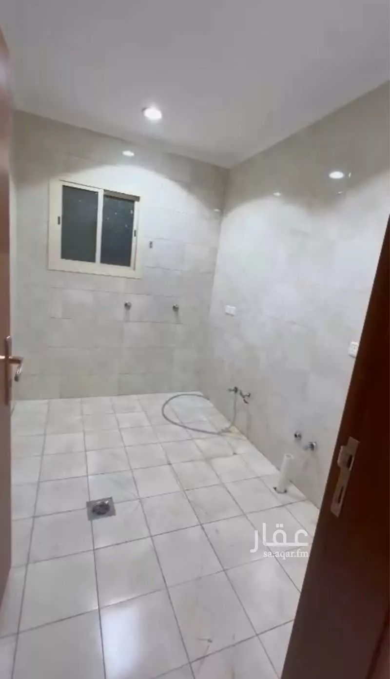 شقة 7 غرف في الخضراء 10