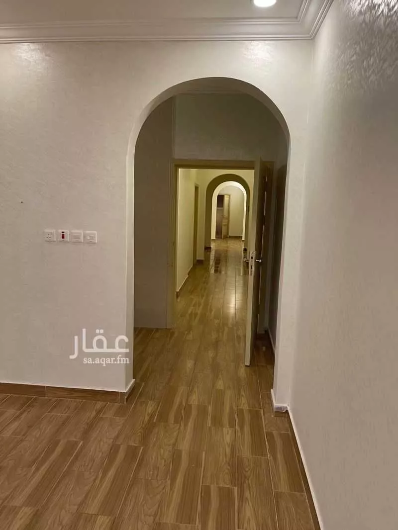 شقة 3 غرف في الملك فهد 8