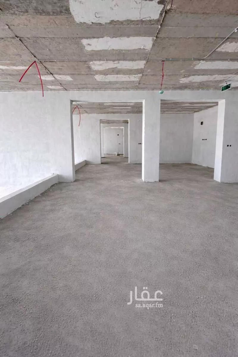 محل 100 م² في قرطبة 3