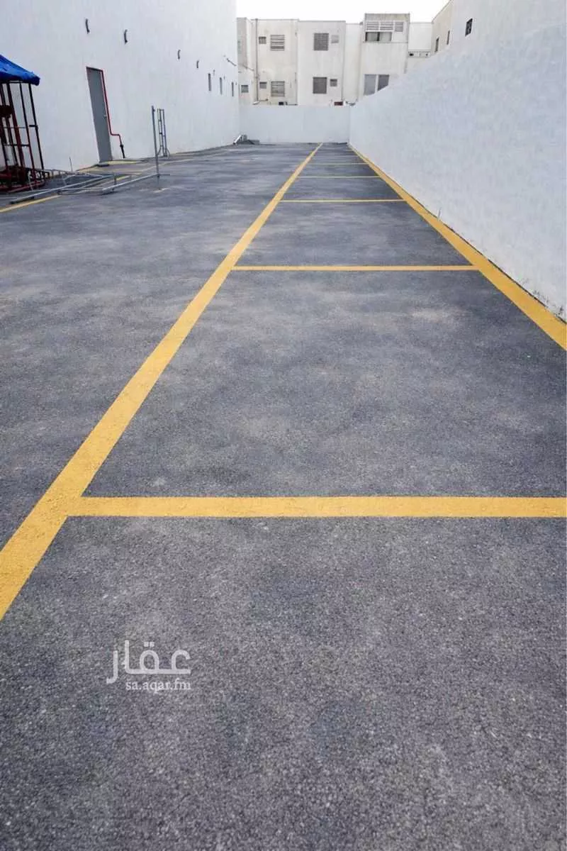 محل 100 م² في قرطبة 6