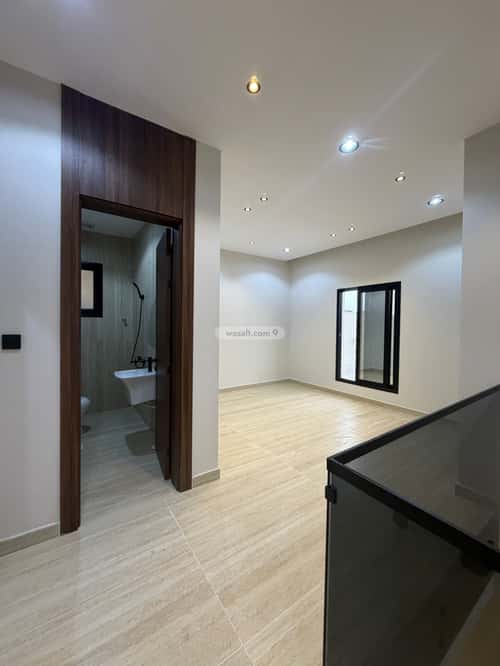 فيلا 7 غرف في ضاحية الملك فهد 8