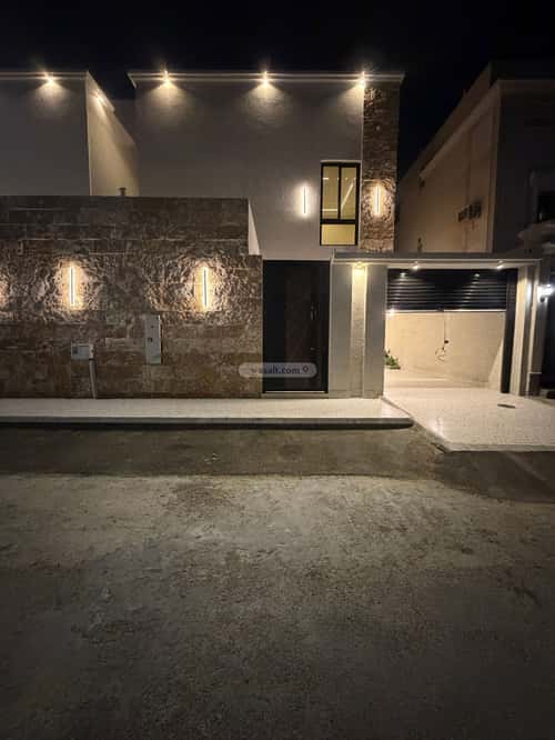 فيلا 7 غرف في ضاحية الملك فهد 11