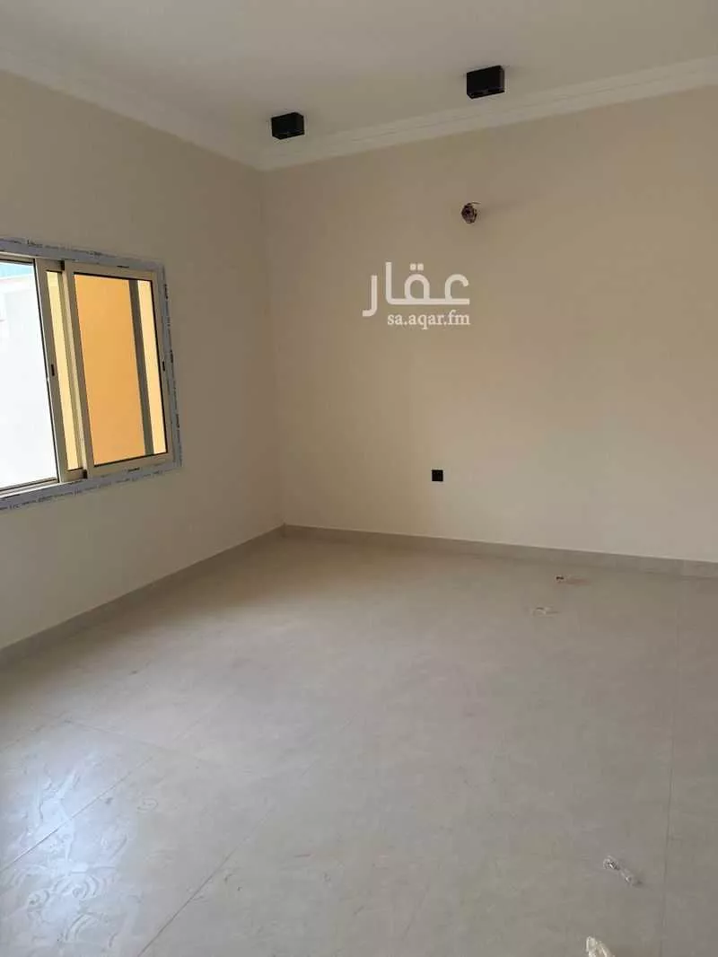 فيلا 6 غرف في النعيم 5