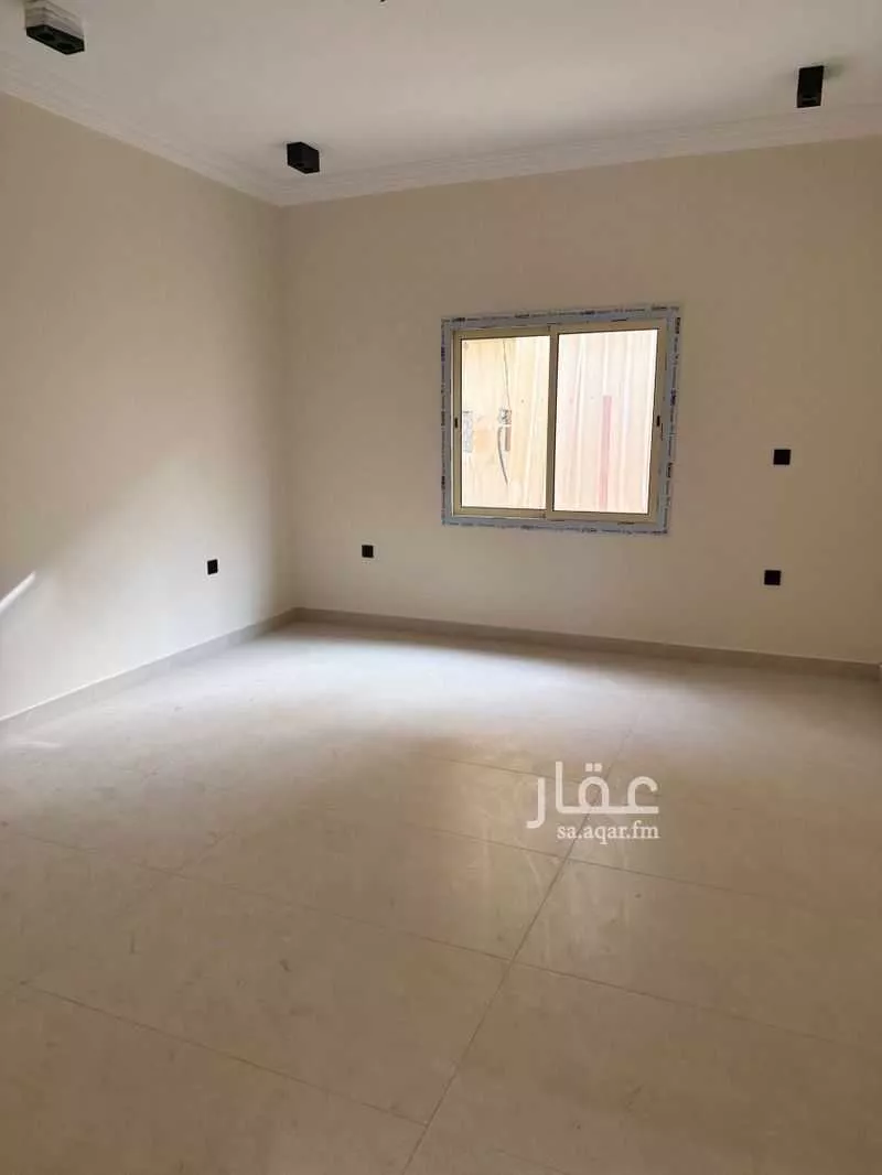 فيلا 6 غرف في النعيم 7