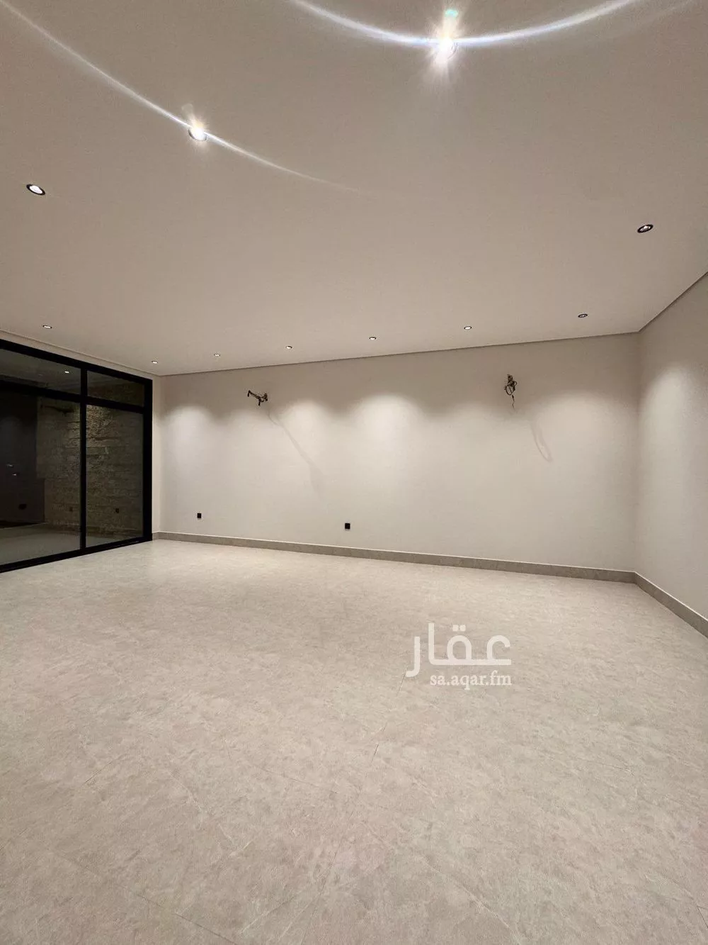 دور 4 غرف في المونسية 4