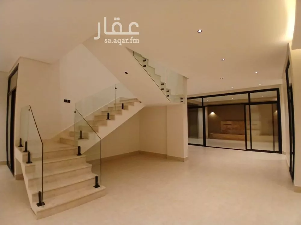 دور 4 غرف في المونسية 6