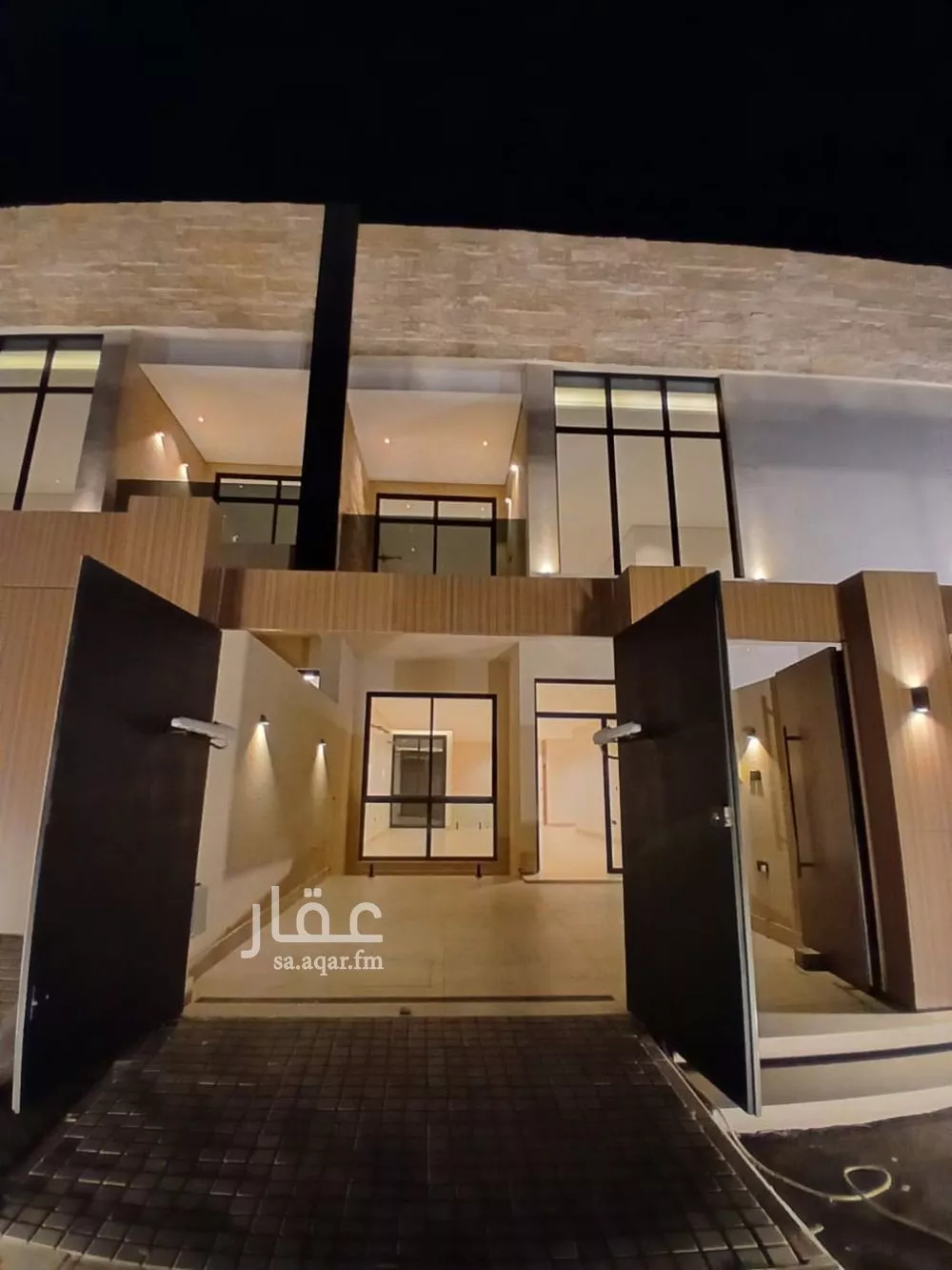 دور 4 غرف في المونسية 8