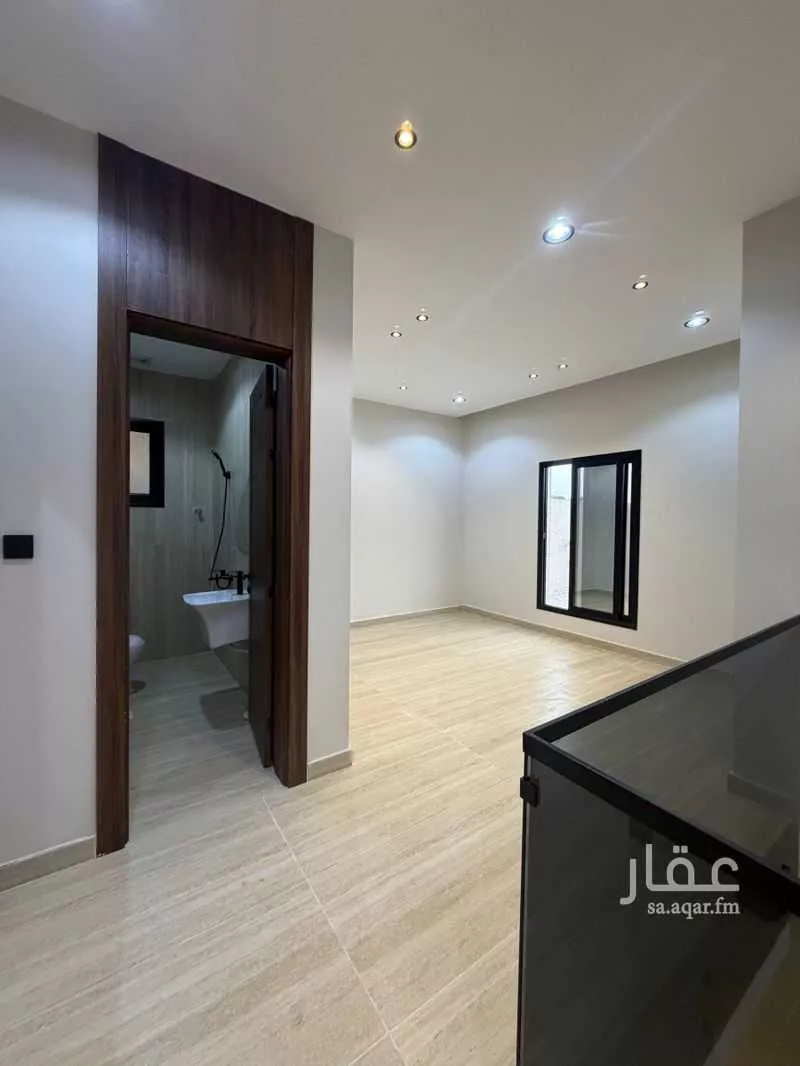 فيلا 7 غرف في ضاحية الملك فهد 13