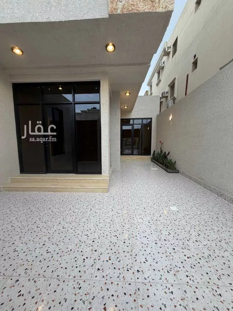 فيلا 7 غرف في ضاحية الملك فهد 6