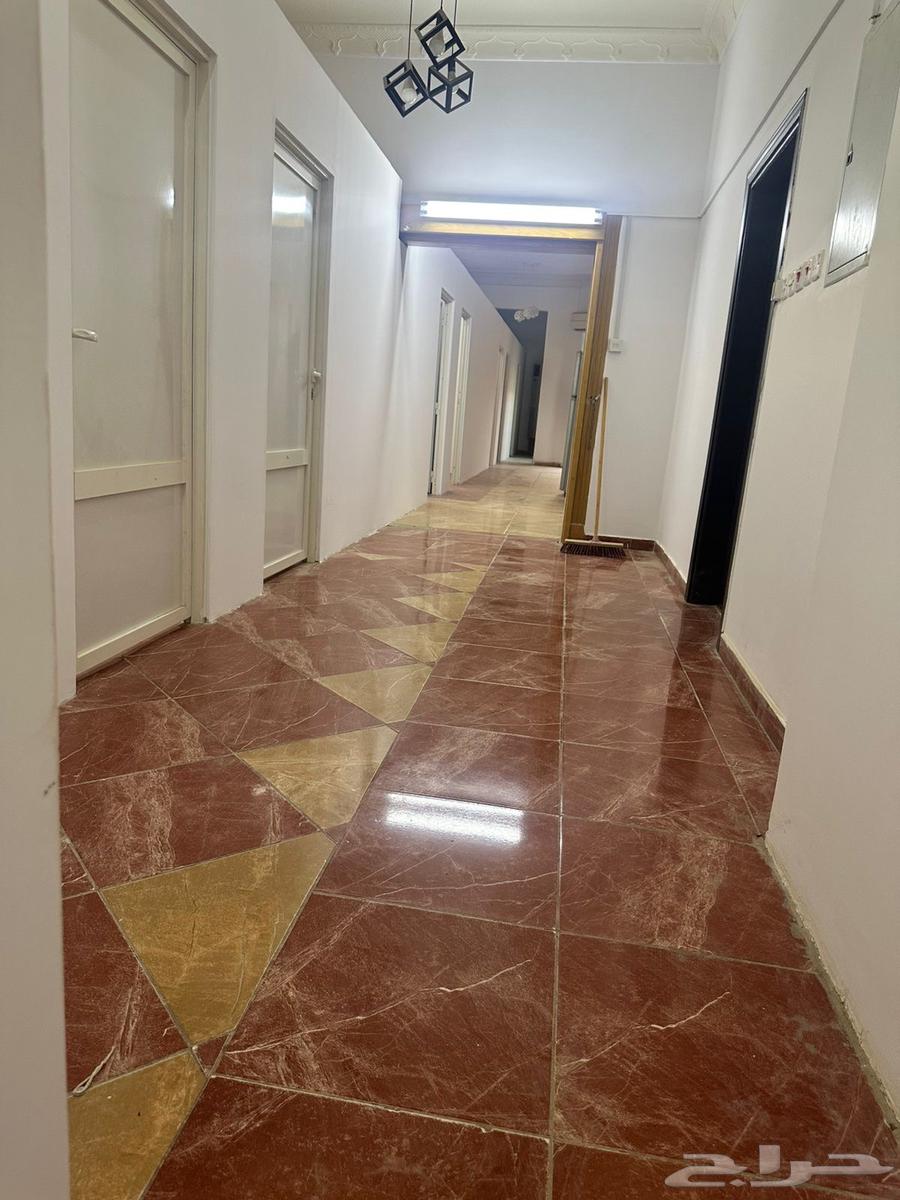 شقة 48 غرف في الرمال 11