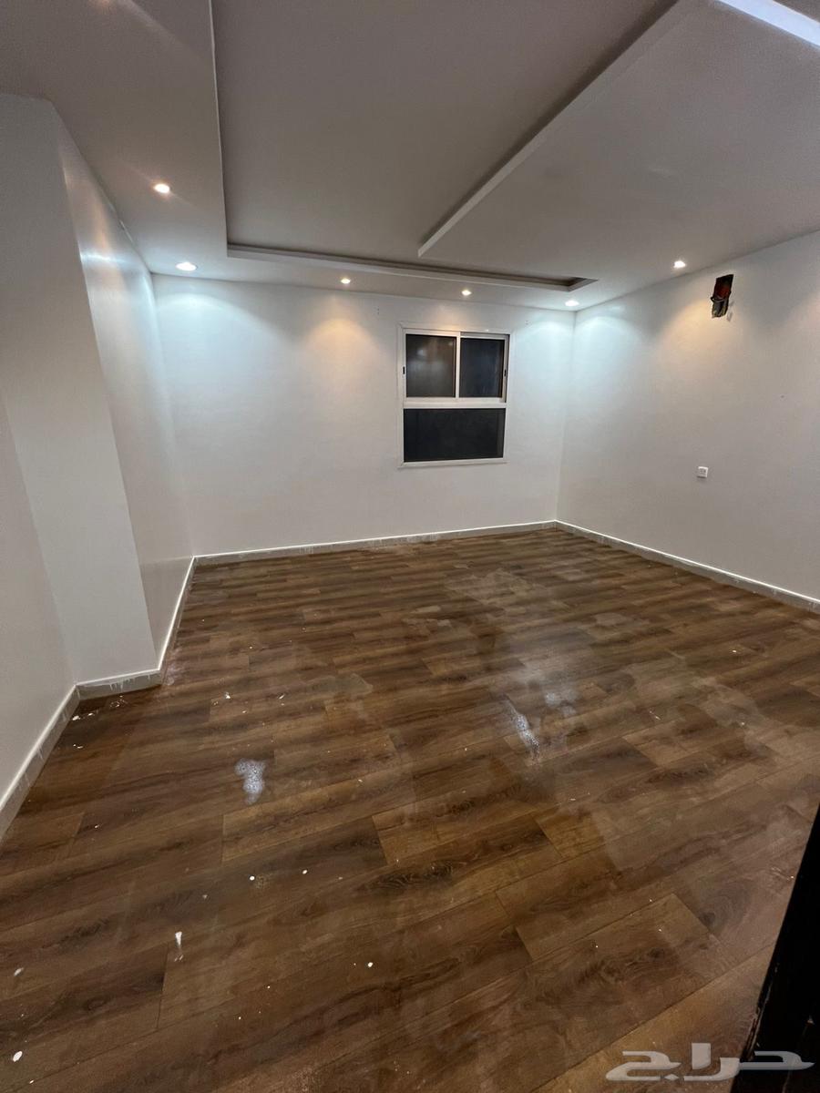 شقة 4 غرف في طويق 10