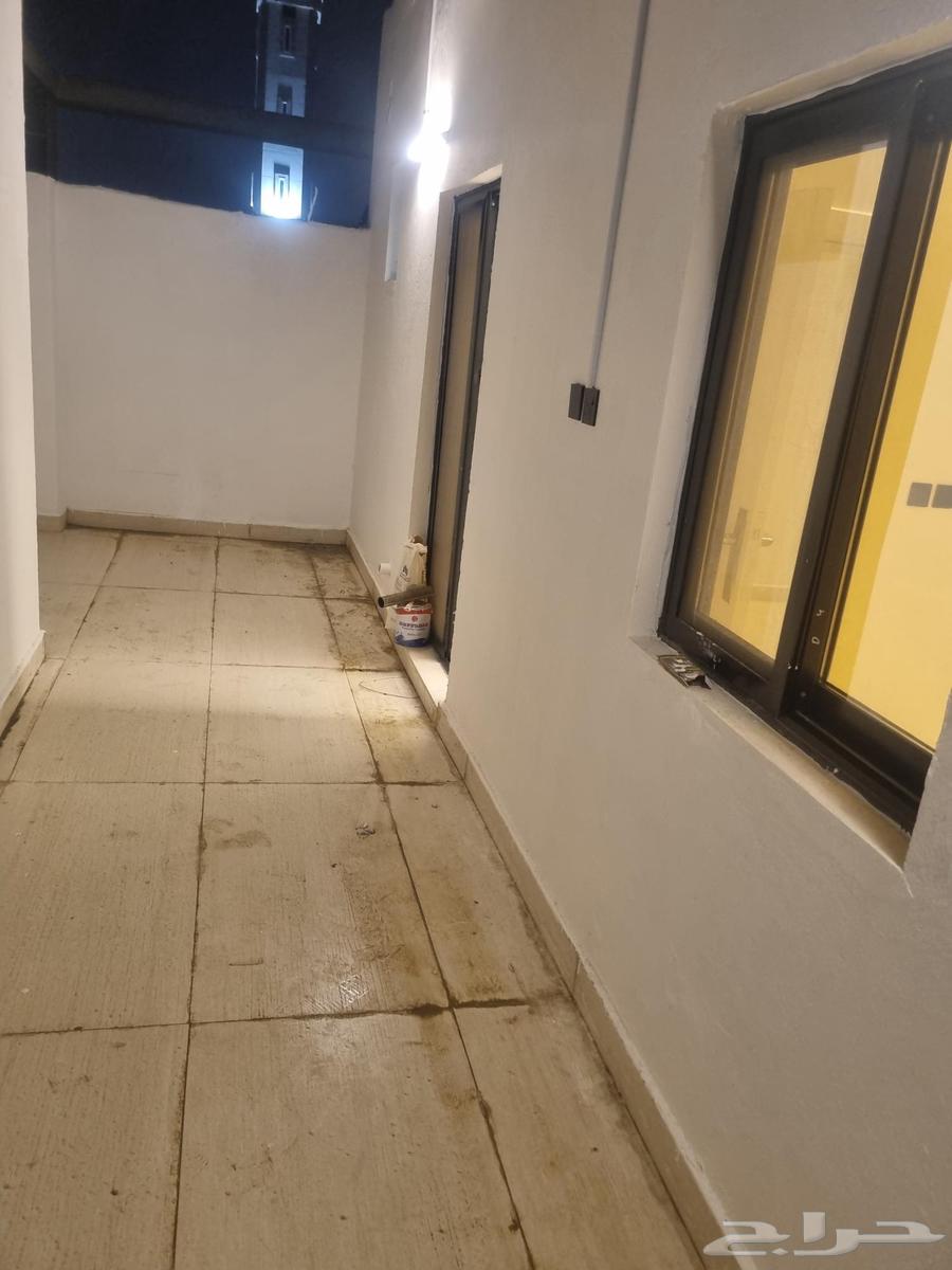 شقة 5 غرف في القادسية 2