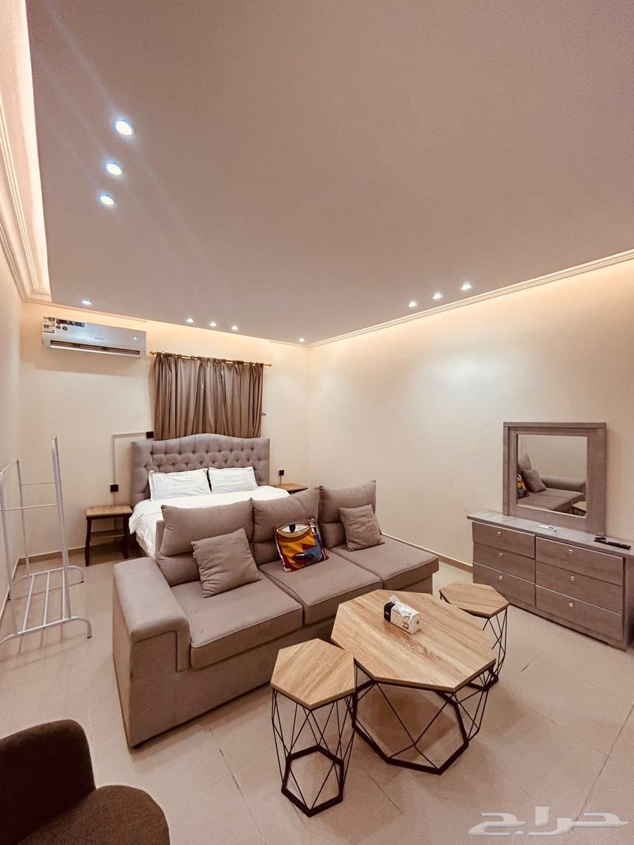 شقة 1 غرف في الروضة 2