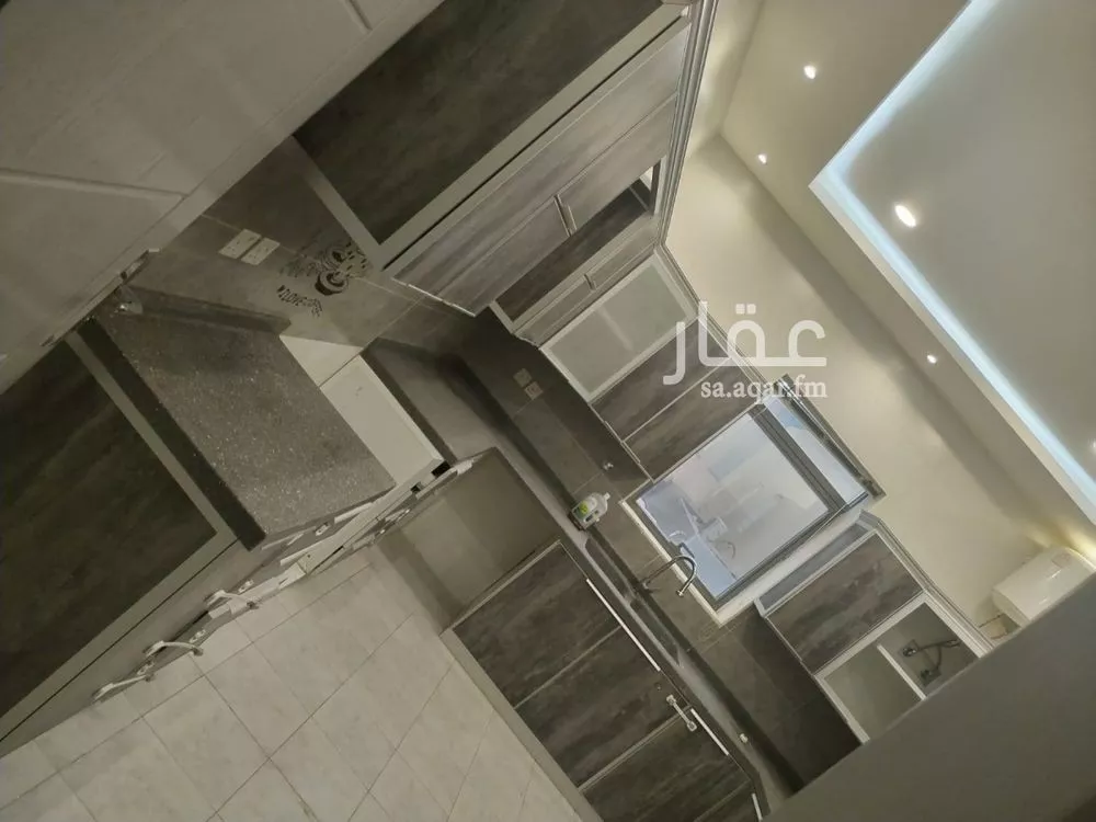 4 bedroom floor in Al Rabie 7