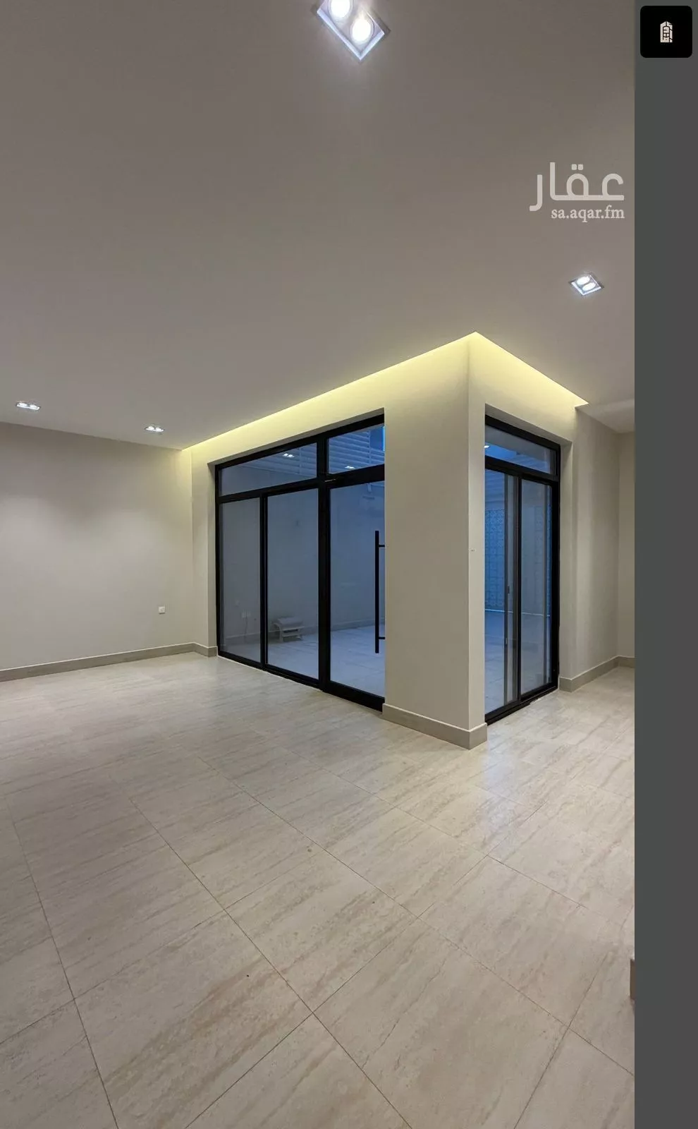 دور 4 غرف في السعادة 7