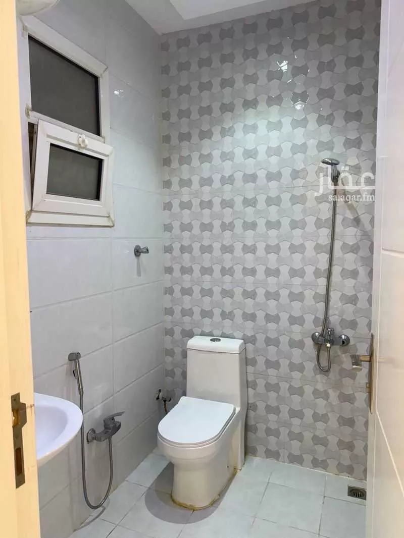 دور 6 غرف في عكاظ 16