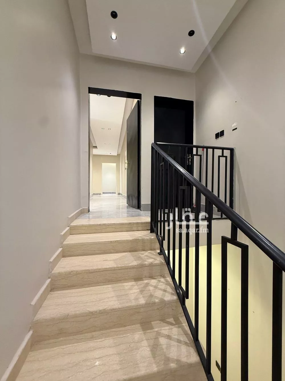 دور 3 غرف في المونسية 5