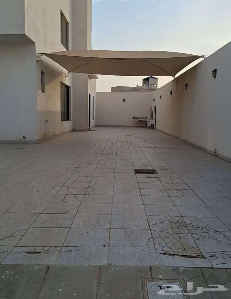 فيلا 5 غرف في المروج 3