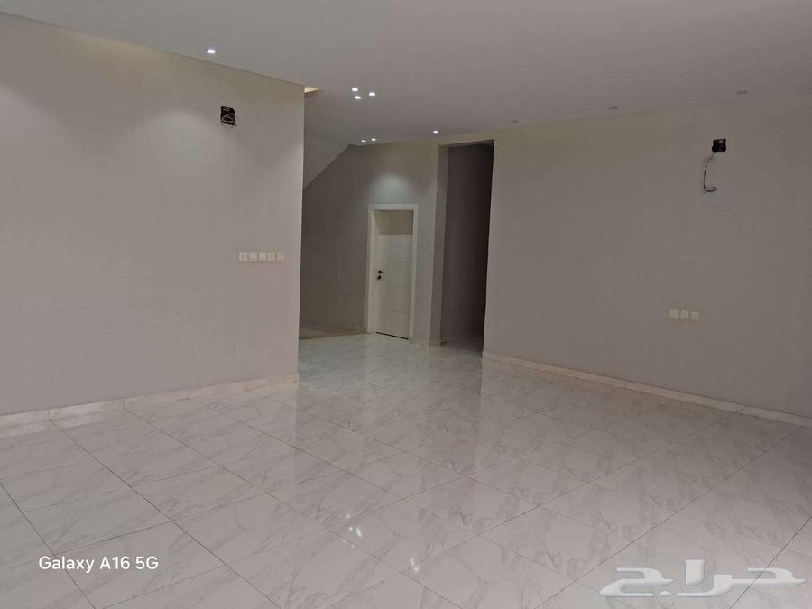 5 bedroom villa in Al Murooj, Riyadh 22