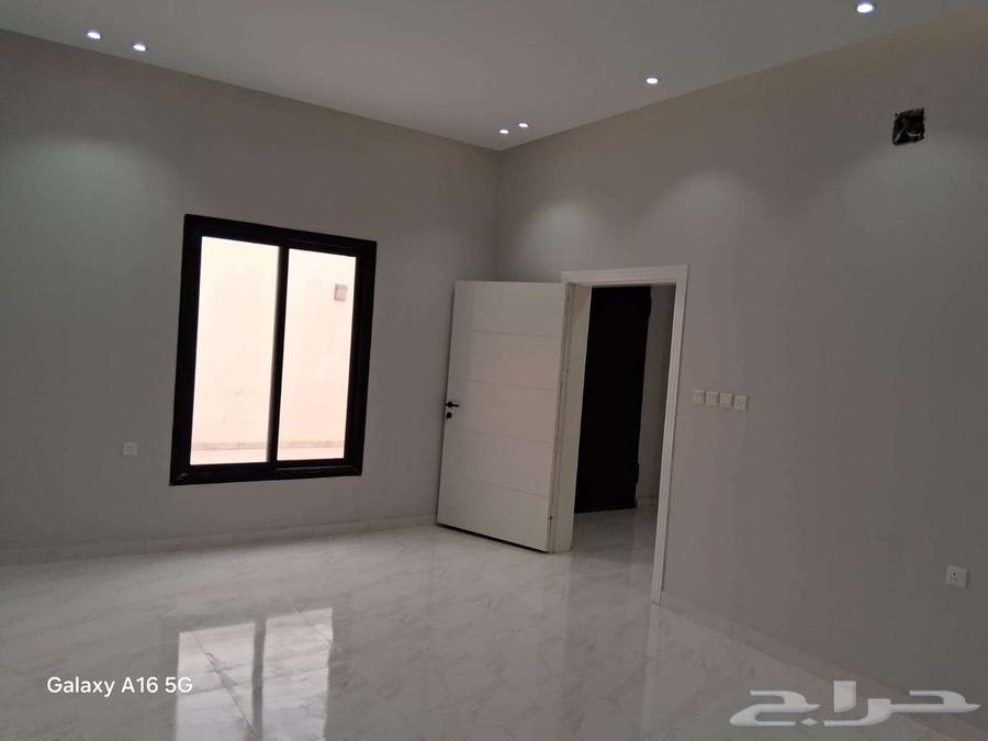5 bedroom villa in Al Murooj, Riyadh 23