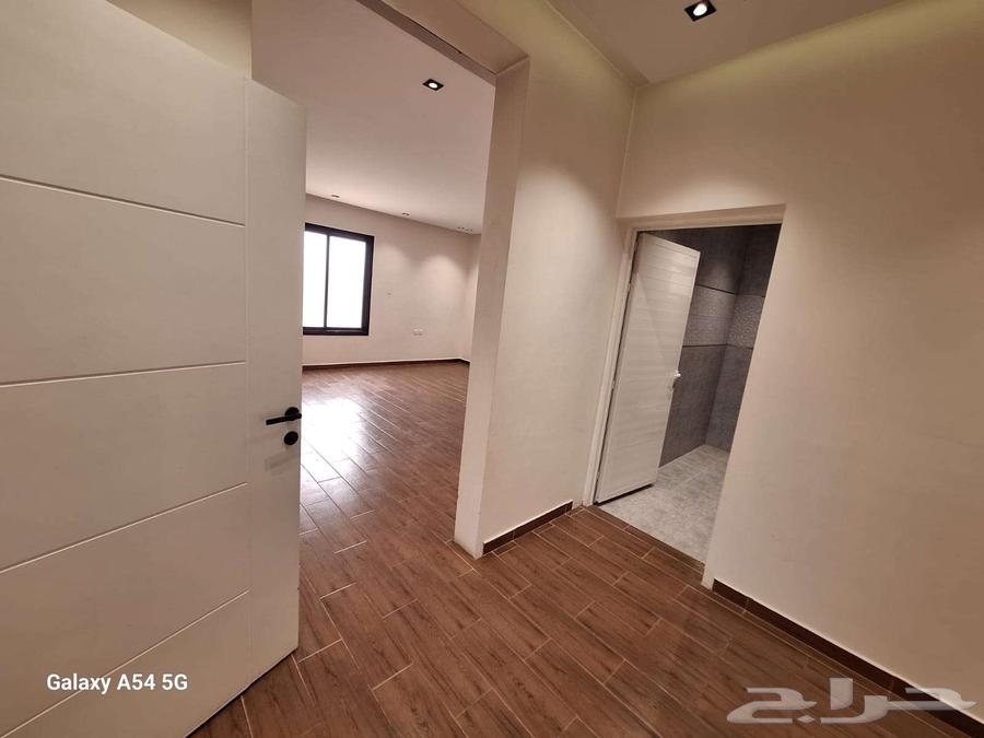 5 bedroom villa in Al Murooj, Riyadh 6