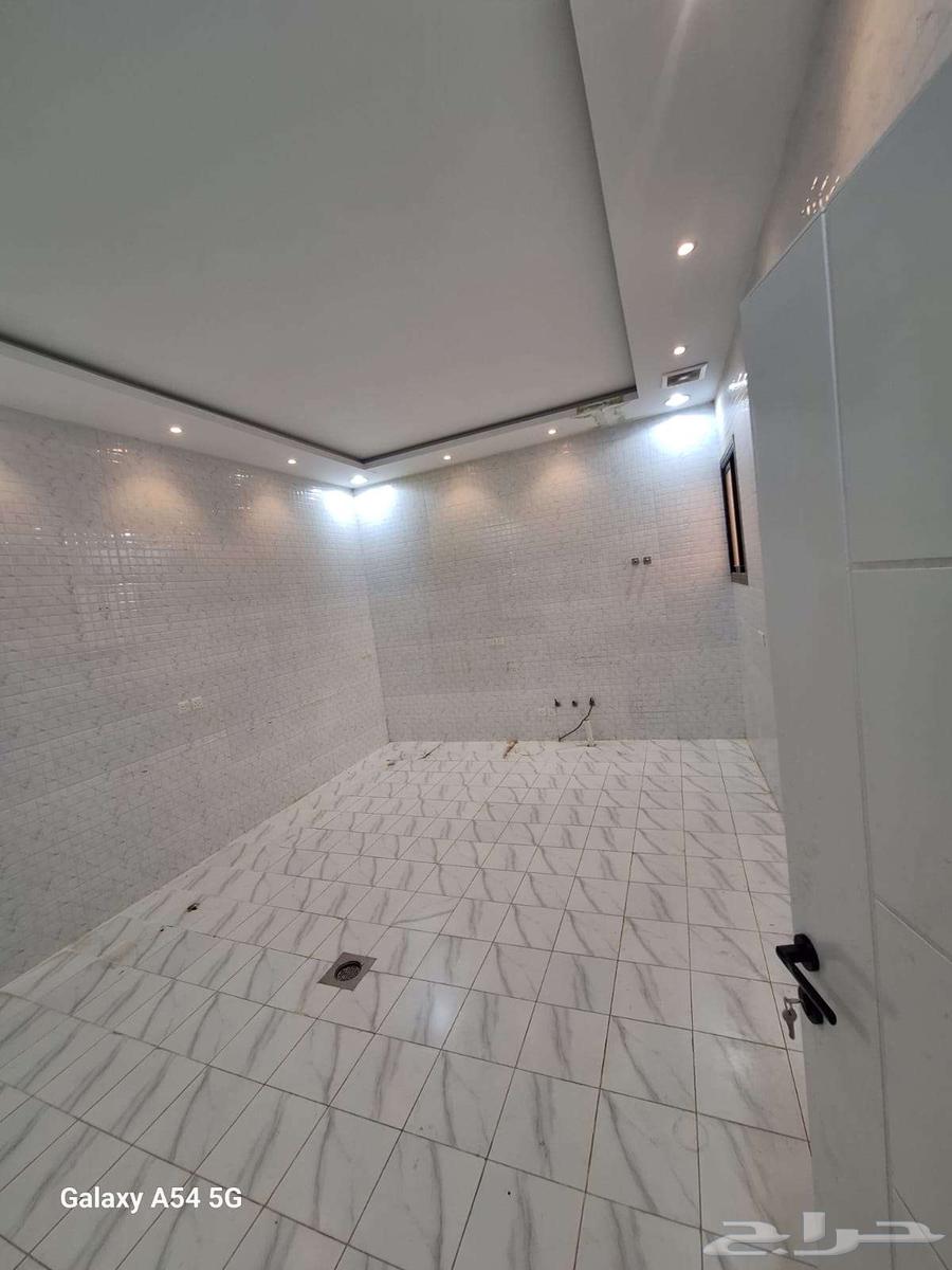 5 bedroom villa in Al Murooj, Riyadh 6