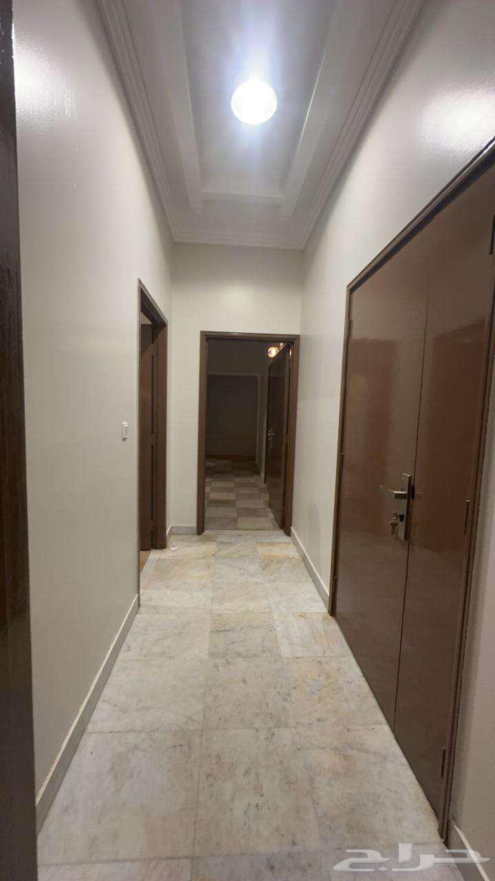 فيلا 6 غرف في الجزيرة 11